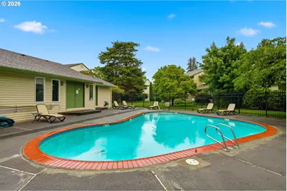 547 N Hayden Bay Dr, Portland, OR 97217 - Photo 29