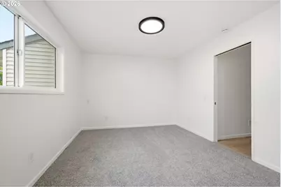 547 N Hayden Bay Dr, Portland, OR 97217 - Photo 21