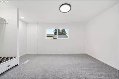 547 N Hayden Bay Dr, Portland, OR 97217 - Photo 19
