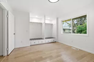 547 N Hayden Bay Dr, Portland, OR 97217 - Photo 25
