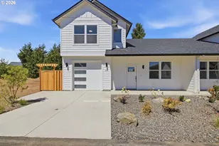 1251 Brown, Woodburn, OR 97071 - Photo 3