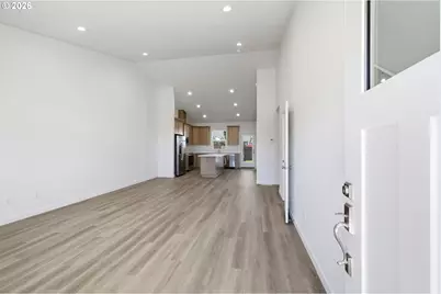 1251 Brown, Woodburn, OR 97071 - Photo 13