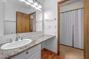 2802 Tree Top Ln, West Linn, OR 97068 - Photo 27