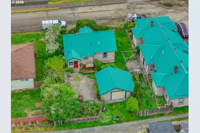 1170 N Baxter St, Coquille, OR 97423 - Photo 31