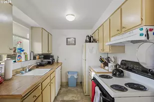 47 Eagle Crest Dr, Lake Oswego, OR 97035 - Photo 13