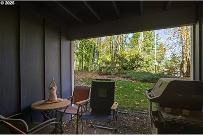 47 Eagle Crest Dr #32, Lake Oswego, OR 97035 - Photo 17