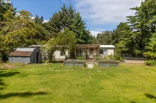 4842 Seapine Dr, Florence, OR 97439 - Photo 27