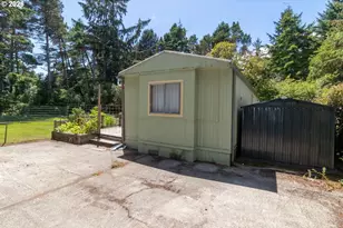 4842 Seapine Dr, Florence, OR 97439 - Photo 5