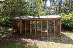 4842 Seapine Dr, Florence, OR 97439 - Photo 33