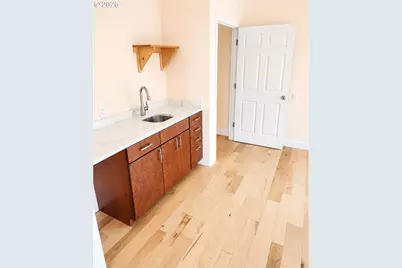 314 S Hazel St, Brookings, OR 97415 - Photo 9