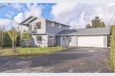 314 S Hazel St, Brookings, OR 97415 - Photo 1