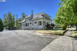 844 Corby St, Woodburn, OR 97071 - Photo 33