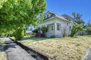 844 Corby St, Woodburn, OR 97071 - Photo 3