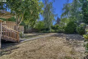 844 Corby St, Woodburn, OR 97071 - Photo 31