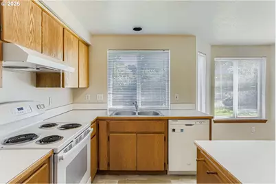 13218 SW Yarrow Way, Tigard, OR 97223 - Photo 15