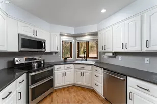 29125 NE Wind Song Ln, Newberg, OR 97132 - Photo 21