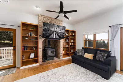 29125 NE Wind Song Ln, Newberg, OR 97132 - Photo 17