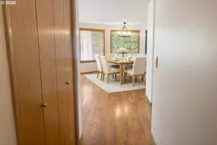 1241 E Southview Heights Dr, La Center, WA 98629 - Photo 17