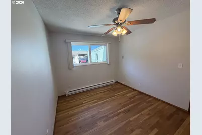 12560 SE Main St, Portland, OR 97233 - Photo 25