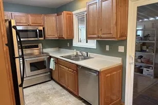 12560 SE Main St, Portland, OR 97233 - Photo 29