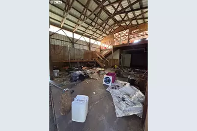 38521 Jasper Lowell Rd, Fall Creek, OR 97438 - Photo 5