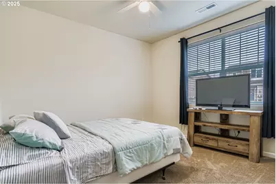 862 Bear Creek Dr, Molalla, OR 97038 - Photo 13