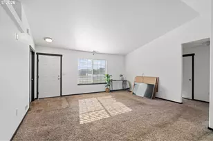 2734 Curlew St, Umatilla, OR 97882 - Photo 5