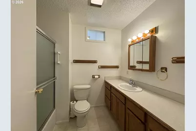 Bennett, Goldendale, WA 98620 - Photo 33
