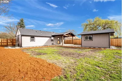 705 SW Dennis Ave, Hillsboro, OR 97123 - Photo 15