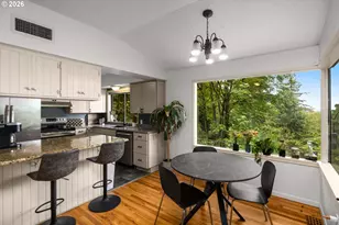 1225 SW Rivington Dr, Portland, OR 97201 - Photo 5