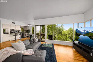 1225 SW Rivington Dr, Portland, OR 97201 - Photo 7