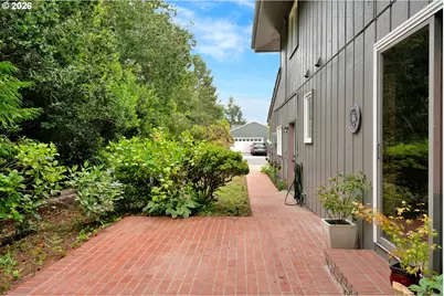 2270 Upas Pl, Florence, OR 97439 - Photo 45