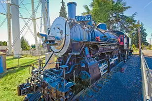 638 Merriott Ln, Woodburn, OR 97071 - Photo 25