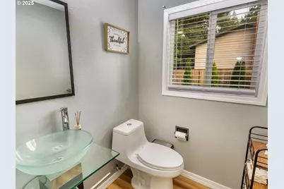 2810 SE Camwal Dr, Hillsboro, OR 97123 - Photo 15