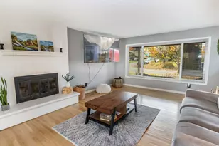 2810 SE Camwal Dr, Hillsboro, OR 97123 - Photo 13