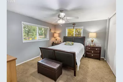 2810 SE Camwal Dr, Hillsboro, OR 97123 - Photo 25