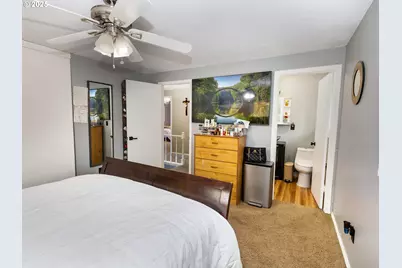 2810 SE Camwal Dr, Hillsboro, OR 97123 - Photo 27