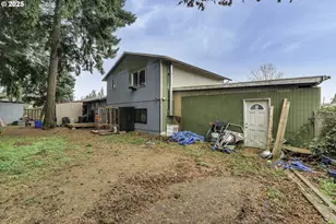 19820 NE Hassalo Ct, Portland, OR 97230 - Photo 25