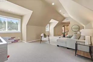 19158 Megan Pl, Lake Oswego, OR 97034 - Photo 31