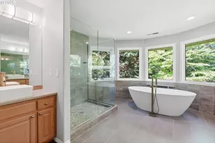 19158 Megan Pl, Lake Oswego, OR 97034 - Photo 25