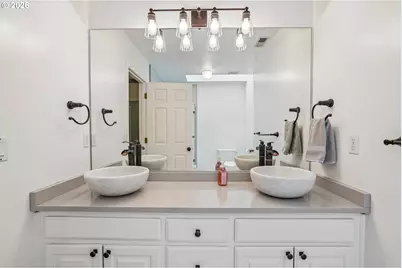 19158 Megan Pl, Lake Oswego, OR 97034 - Photo 21