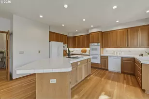 22215 SW 102nd Pl, Tualatin, OR 97062 - Photo 5