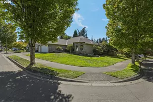 22215 SW 102nd Pl, Tualatin, OR 97062 - Photo 3