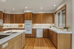 22215 SW 102nd Pl, Tualatin, OR 97062 - Photo 7