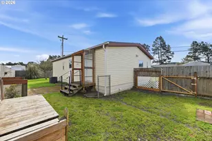 1002 Bowron Rd, Lakeside, OR 97449 - Photo 25