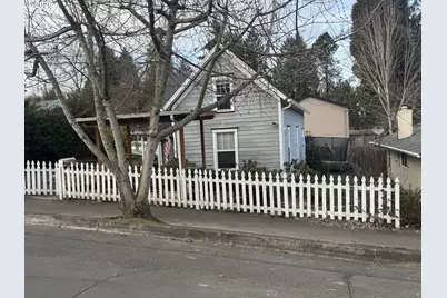 1895 Buck St, West Linn, OR 97068 - Photo 3