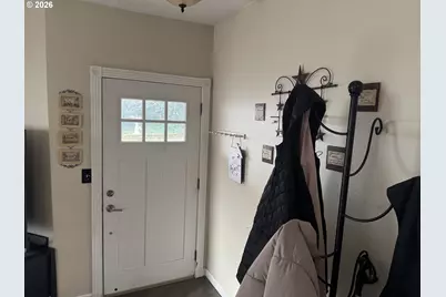 1895 Buck St, West Linn, OR 97068 - Photo 9