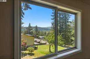 1991 Hazel St, Myrtle Point, OR 97458 - Photo 35