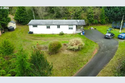 62150 Olive Barber Rd, Coos Bay, OR 97420 - Photo 3
