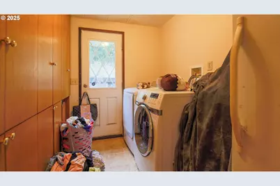 62150 Olive Barber Rd, Coos Bay, OR 97420 - Photo 19